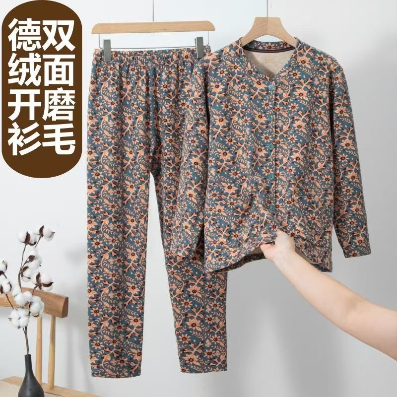 bộ đồ ngủ nữ mùa đông quần áo ngủ mùa đông Bộ đồ giữ ấm cardigan nhung Đức mẫu mới cho người trung n