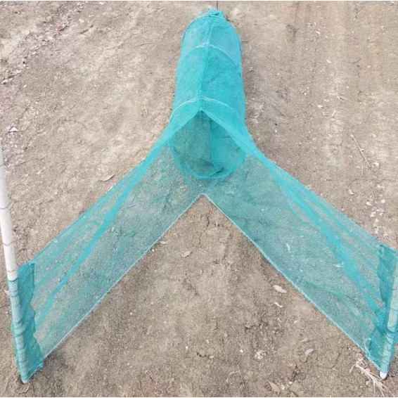 Nuôi trồng thủy sản Anti-Escape Mesh với gậy tre chặn lưới ao hồ chứa cách ly lưới đánh cá hiệu quả 