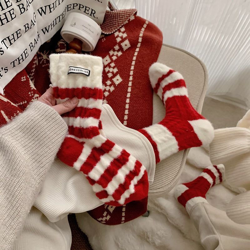 Tất lông cừu Úc đỏ sọc,ấm áp cho nhà và ngủ
