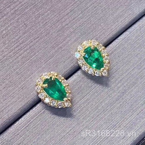 Live Influencer Tourmaline - Bông tai mạ vàng 18K với ngọc lục bảo, thiết kế hiện đại và sang trọng