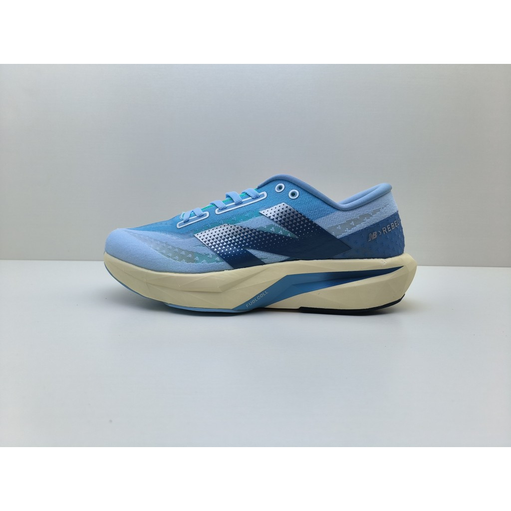 FuelCell Rebel V4 - Giày chạy bộ nhẹ, thiết kế marathon thấp