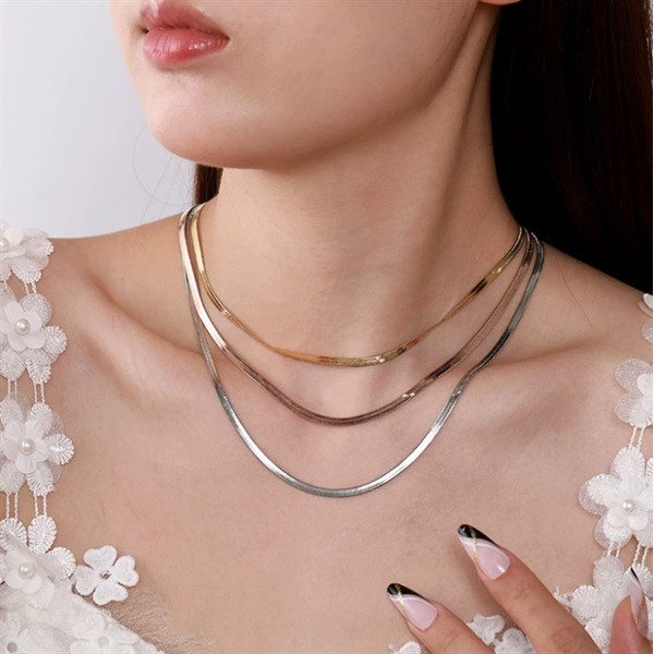 Dây Chuyền Titan Nữ 3 Tầng 3 Màu Không Đen Chống Dị Ứng TT5272