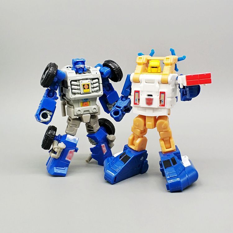 【Fast shipping】optimus prime transformers blokees transformers defender vol 4 vol 5 transformers stu