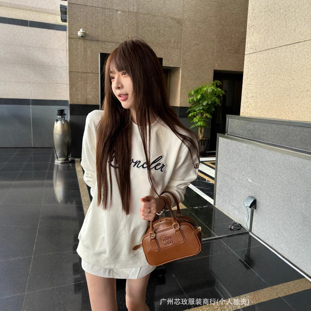 Moncle* 2025New Korean Style Solid Color Letter Versatile Fashion Air Sweatshirt