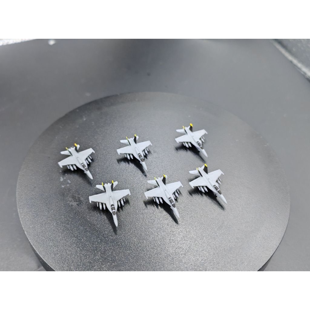 EA-18G Roarer Electronic Fighter 700 Cân một bộ 6