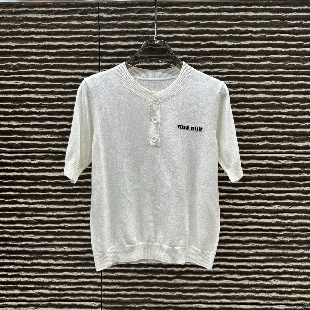 MIUMIU Autumn and Winter New Jacquard Letter Knitted Short Sleeve Fashion Versatile