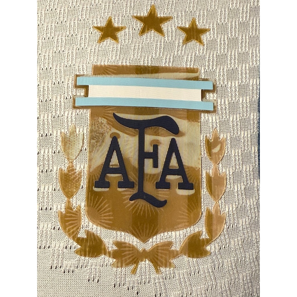 Cầu thủ 2025-26 Áo bóng đá thời trang sân nhà Argentina