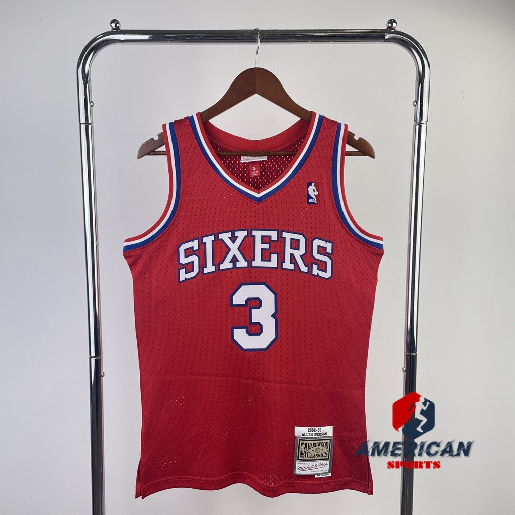 Áo jersey cổ điển 76ers Allen Iverson Mitchell & Ness màu xanh, mùa 1996-97