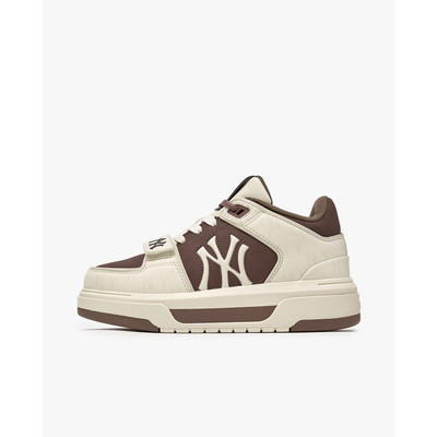 MLB - Giày sneakers unisex cổ thấp Liner Window Monogram_3ASXW015N-50BRS