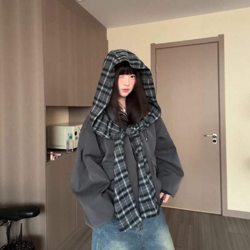 Áo khoác Trail Echo kẻ sọc phong cách Hàn Quốc