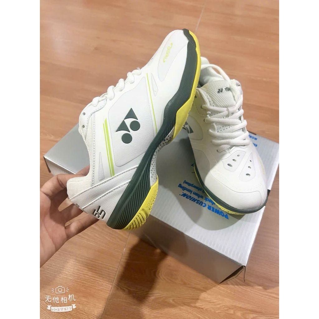 Giày Cầu Lông 65z4 màu TRĂNG CHUỐI dành cho nam nữ đế êm form gọn