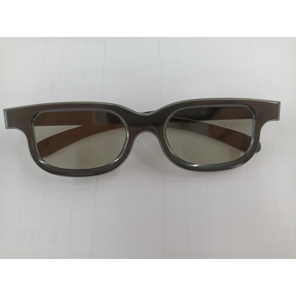 Hàng có sẵn Kính 3D Studios Kính 3D Phong cách trẻ em Studios Universal 5DM8