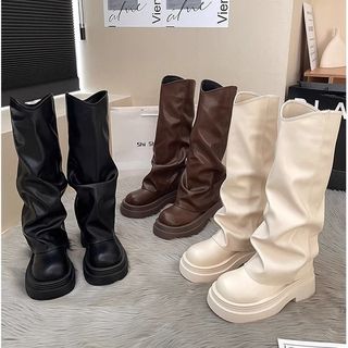 (Bốt Quảng Châu cc )cao cổ nữ dáng suông nếp gấp thời trang Âu Mỹ da mềm đế dày phong cách high fashion