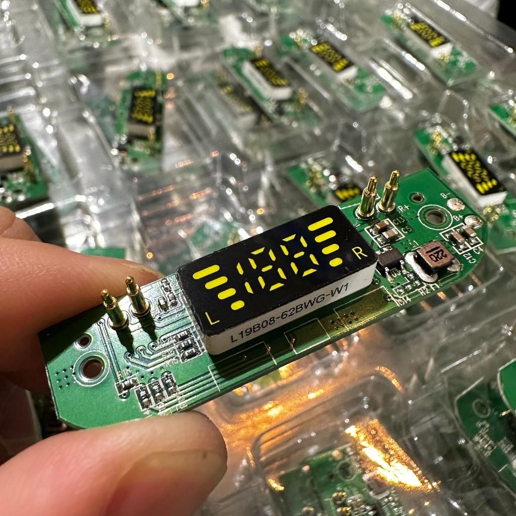 Bảng sạc Tws Bộ đĩa hoàn toàn mới 2020 Tai nghe Bluetooth Giao diện sạc Bo mạch chủ Sạc Polymer Bo m