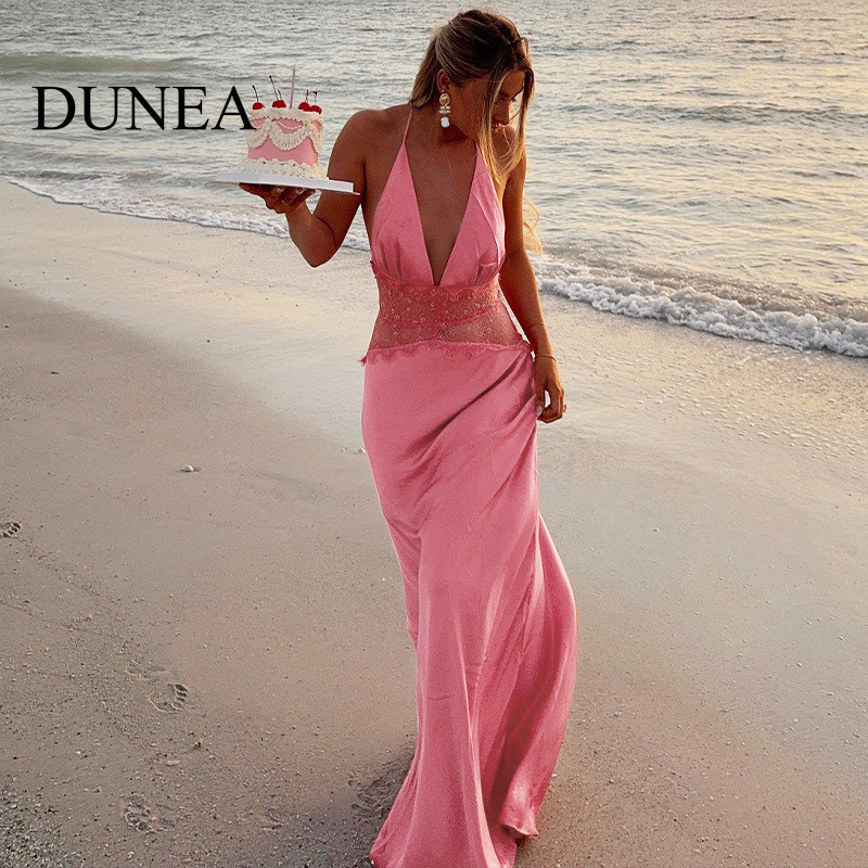 Gown dự tiệc ren satin cổ dây không lưng