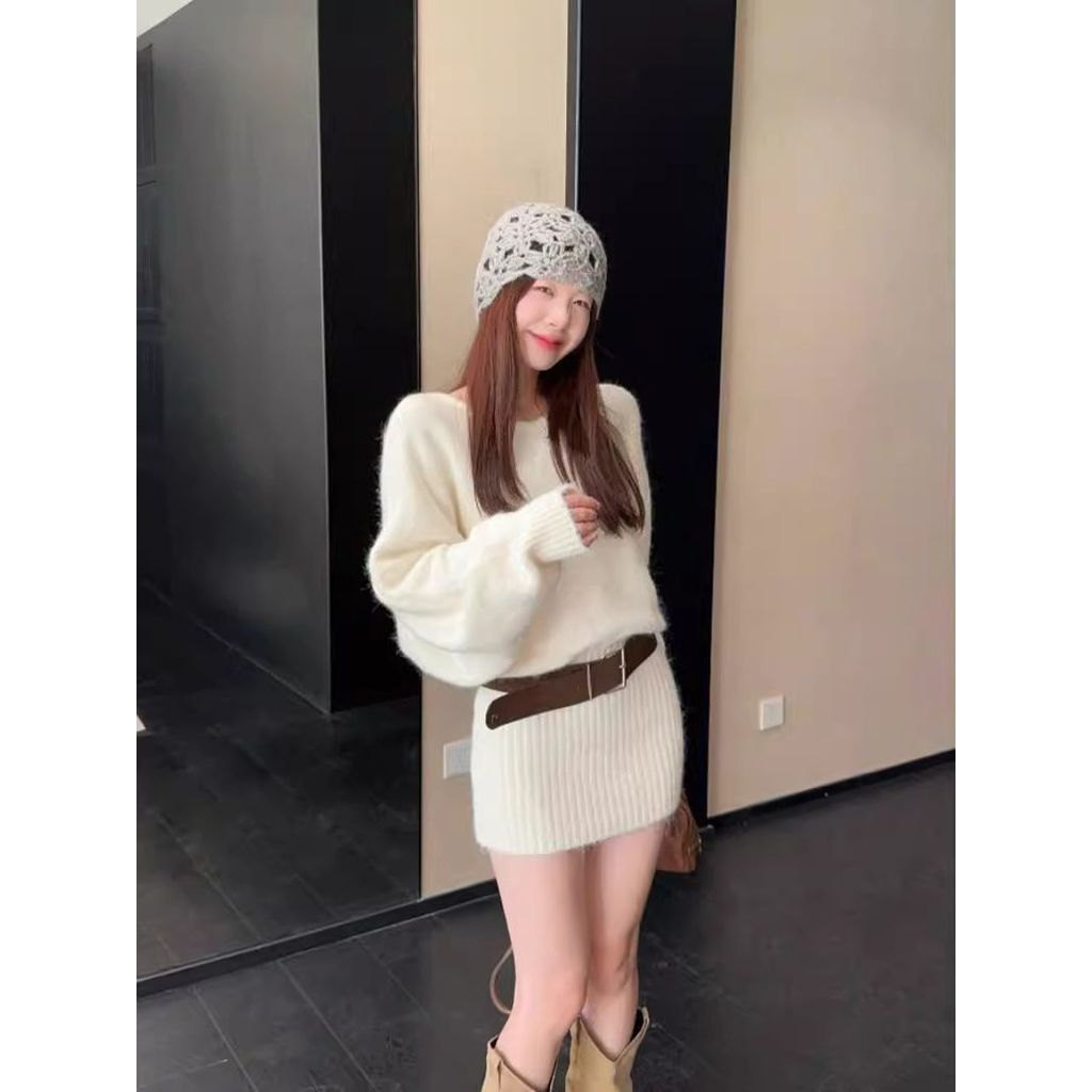 Đầm len dáng váy độc đáo phong cách mới ôm eo slimmer, dây đeo thời trang - Best-seller trên Lazada