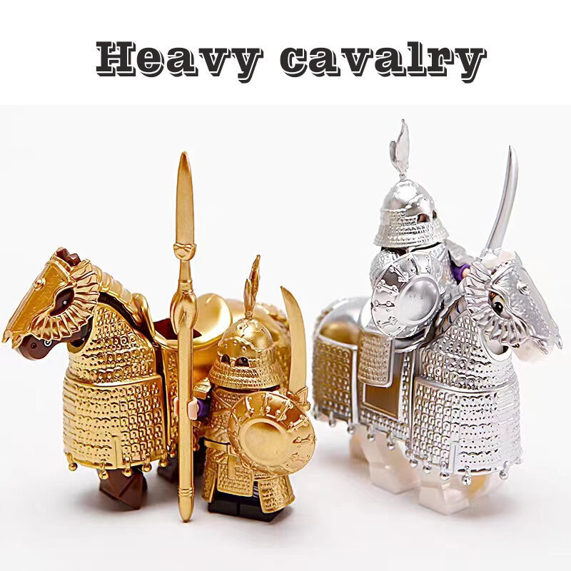 Hướng dẫn học đàn Guitar cơ bản của ngựa chiến thời trung cổ có yên ngựa, 4 món đồ chơi mô hình ngựa