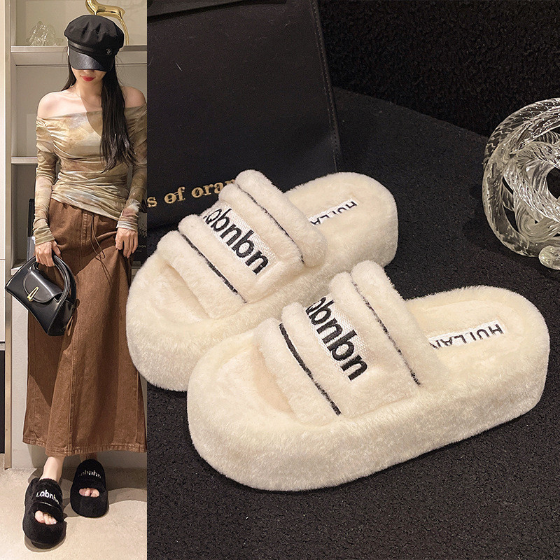 Mùa Thu Đông Phong Cách Mới Dép Nữ 5CM Đế Dày Nhẹ Nhà Fuzzy Dép Đế Mềm Bên Ngoài Mặc Fuzzy Dép MMSE