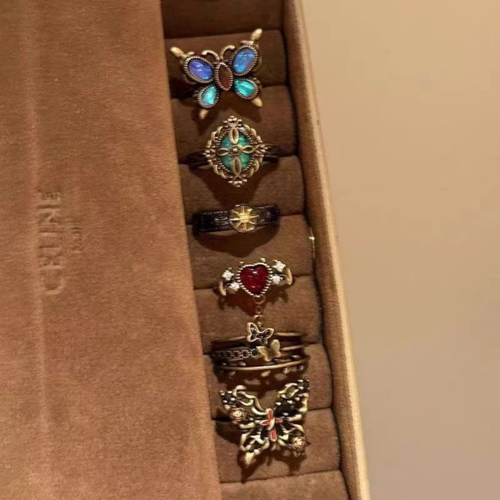 Nhẫn zircon hình trái tim và hoa hướng dương dành cho nữ