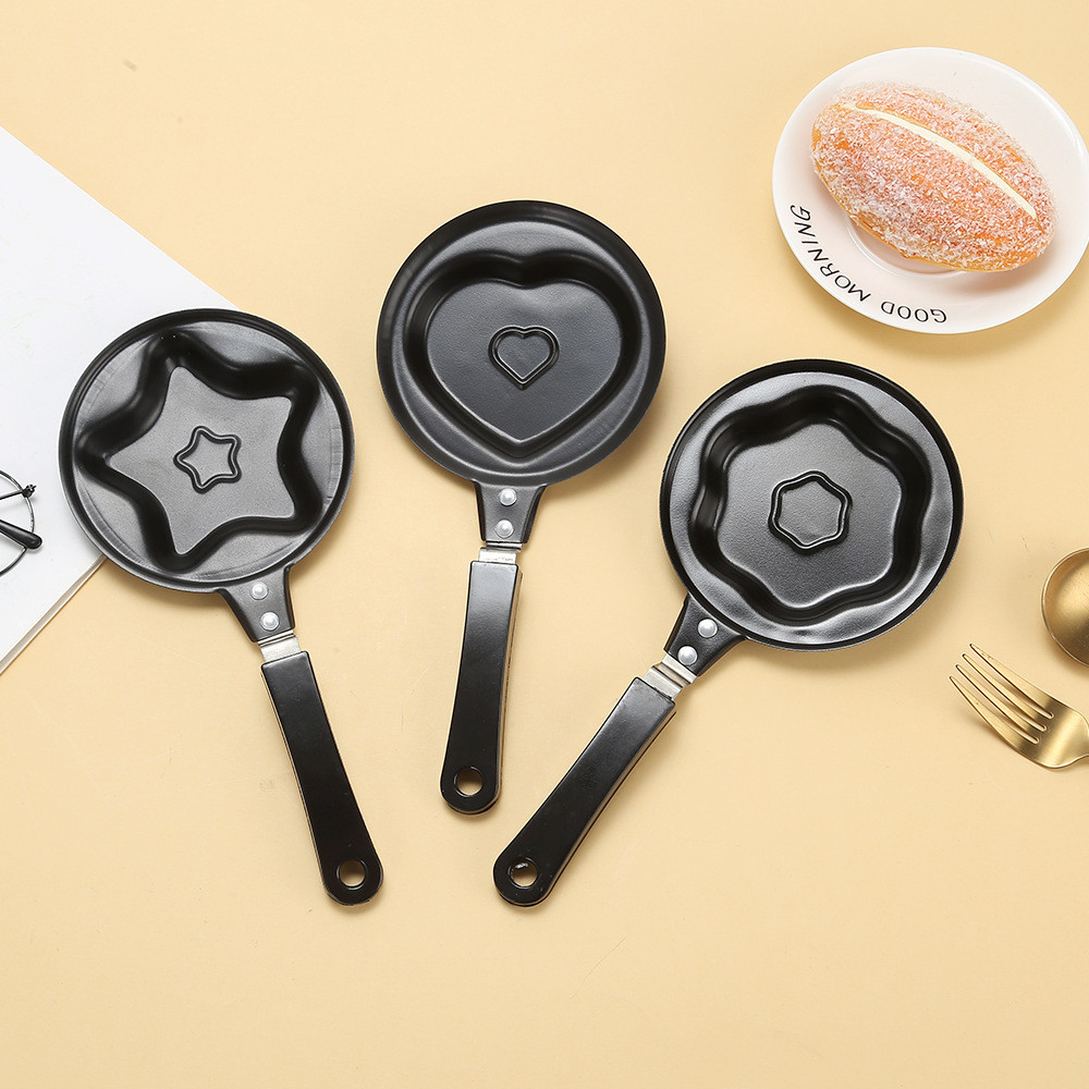 Omelet Pan Mini Pan Love Frying Pan Chống Dính Sắt Ăn Sáng Chảo Chiên Omelet