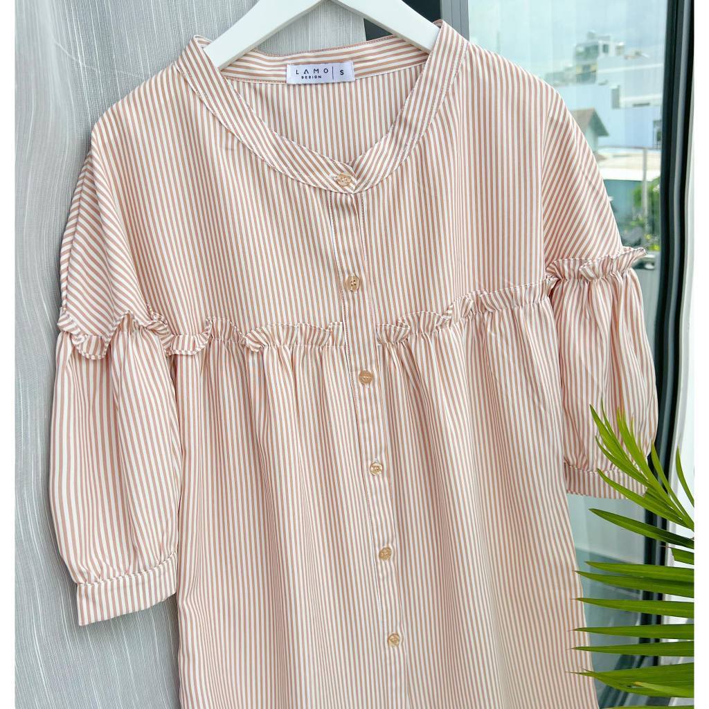 Áo kiểu tay ngắn nữ Lamo Design Áo sowmi thiết kế dáng babydoll trẻ trung Tay ngắn cổ tàu vải sọc co