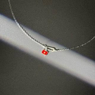    KHÔNG ĐEN GHỈ   Vòng Cổ Safety Pin Charm Lá Cờ Việt Nam - Dây Chuyền Lá Cờ Unisex Thép Titan Không Gỉ 