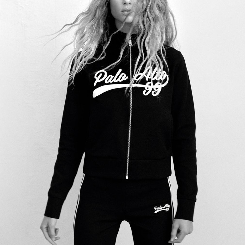 áo khoác Zara made in Morocco thể thao nỉ chữ trắng - nữ