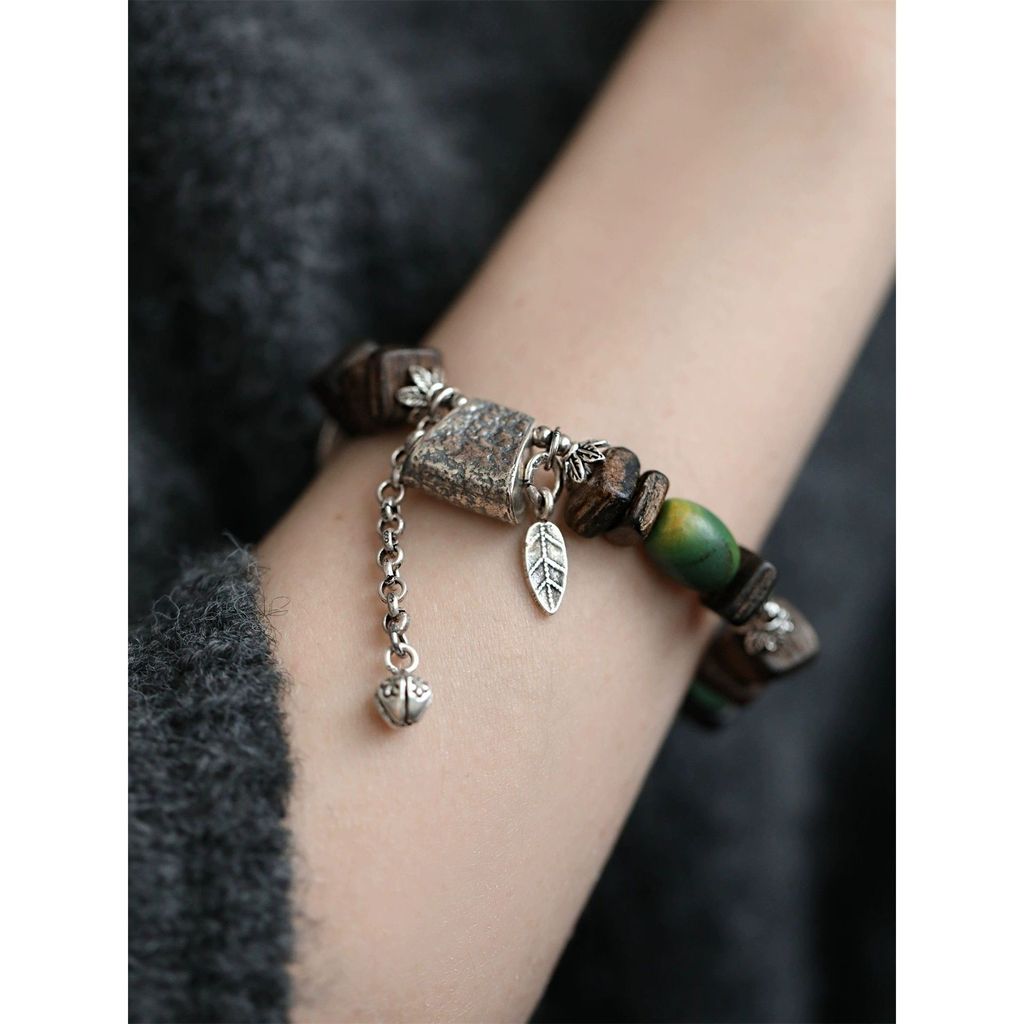 Vòng tay agarwood Piece Axe phong cách Trung Hoa