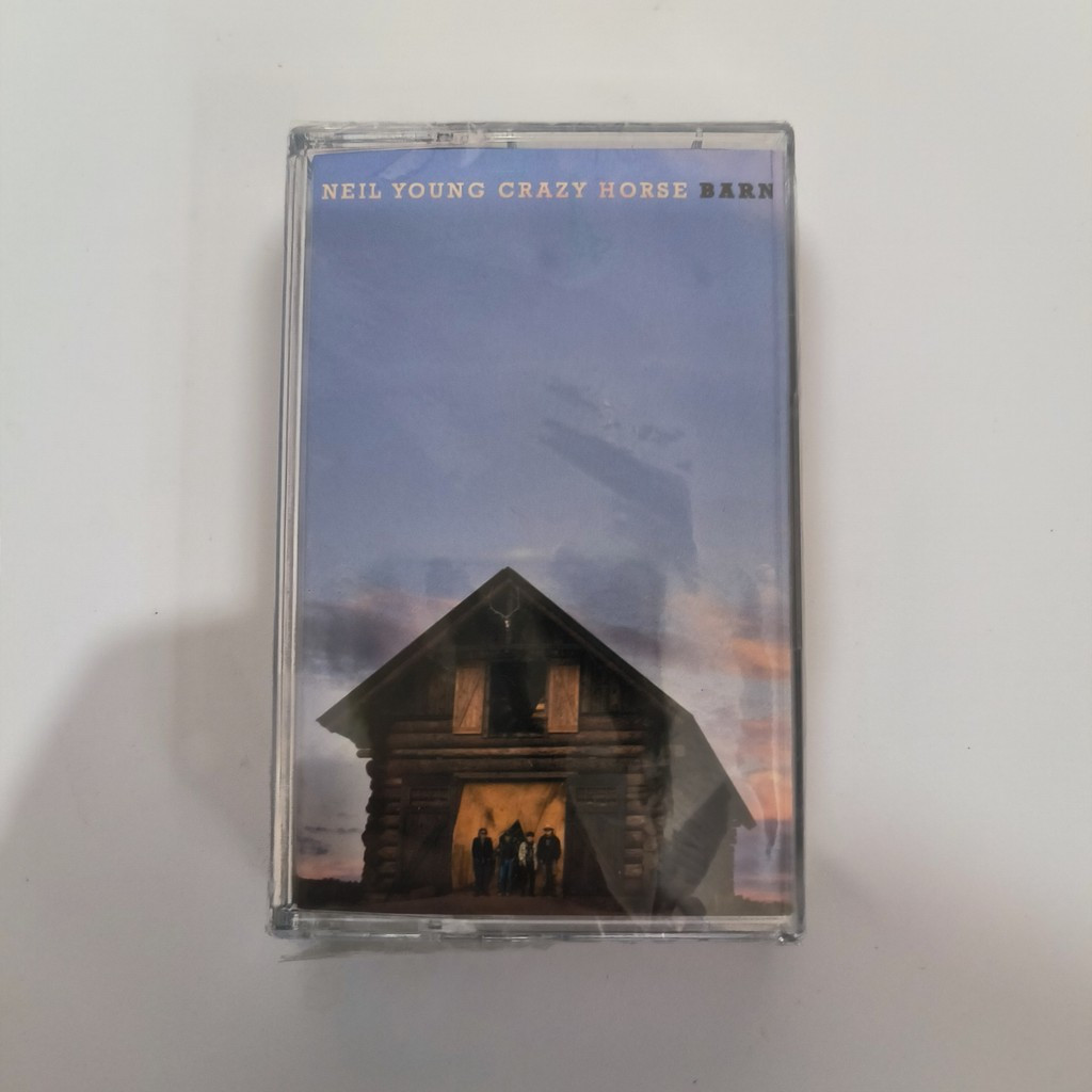 Z202 Neil Young Crazy Horse – Album Cassette Barn 2021 Rock C0103