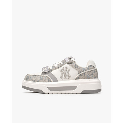 MLB - Giày sneakers unisex cổ thấp Chunky Liner Pocket Monogram_3ASXP025N-50GRS