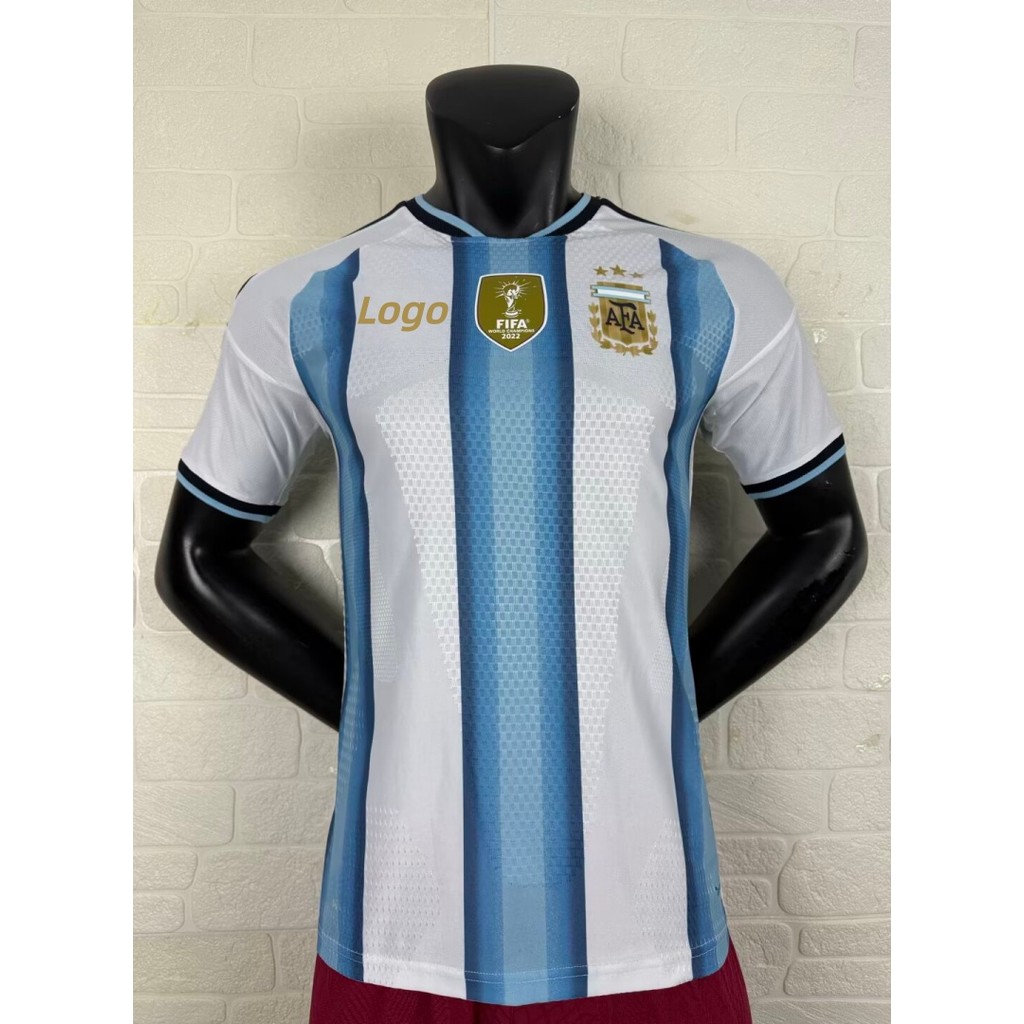 Áo thun bóng đá tay ngắn dành cho đội tuyển Argentina 2026 với số hiệu cầu thủ