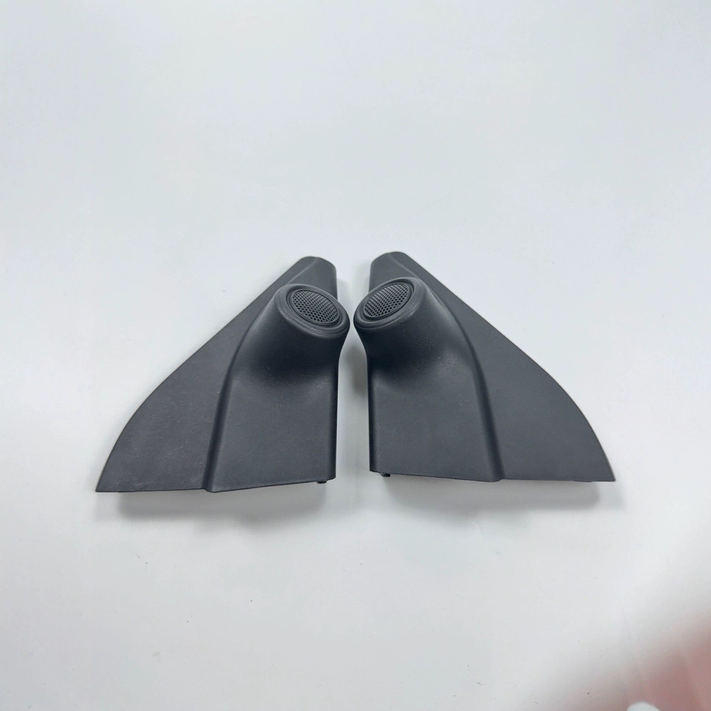 67491-0K020 67492-0K020 Thích hợp cho Hylarks REVO Khung Cửa Sừng Tam Giác