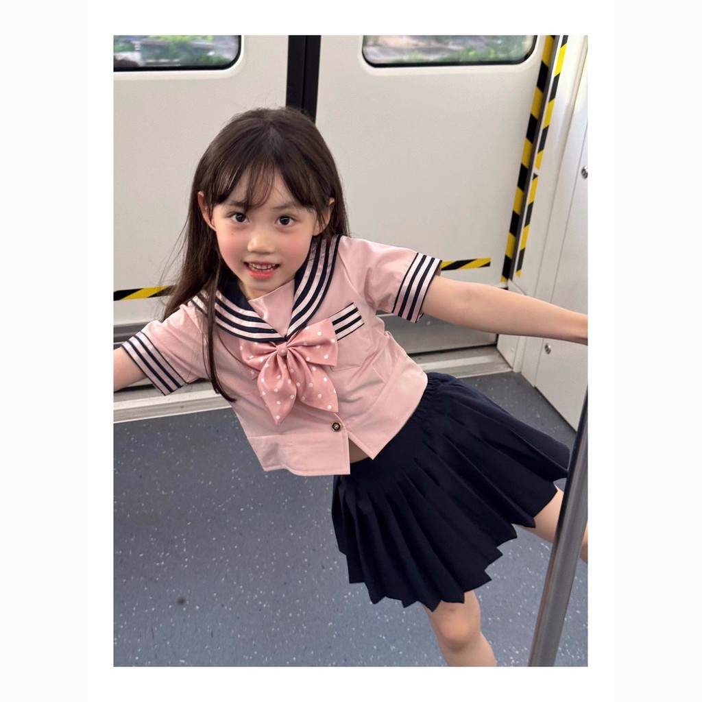 Bộ Đồ Bé Gái Trẻ Em Wang Xin JK Ling Đồng Phục JK Váy Xếp Ly Thời Trang Preppy