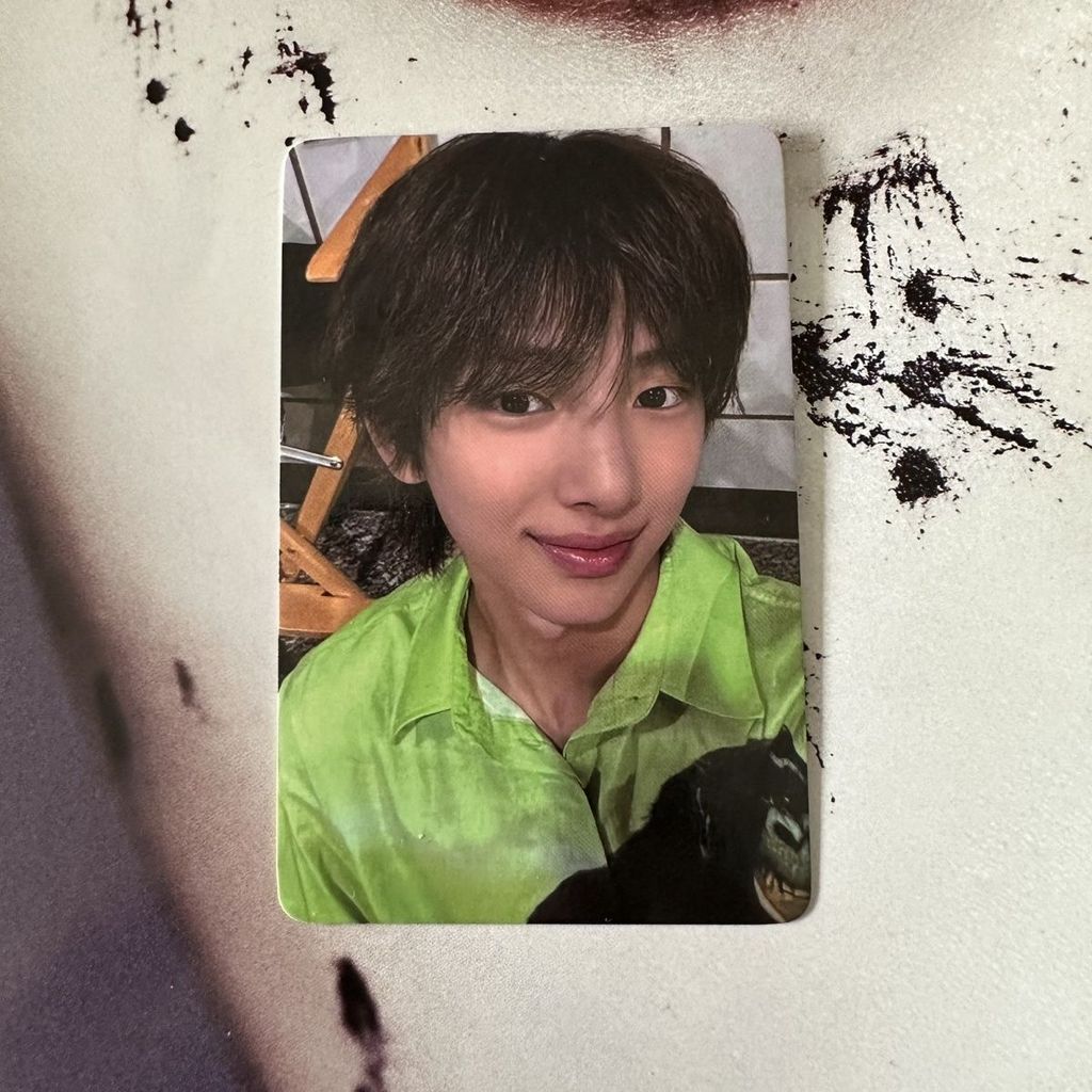 Cortis đánh bài hát thẻ bài hát