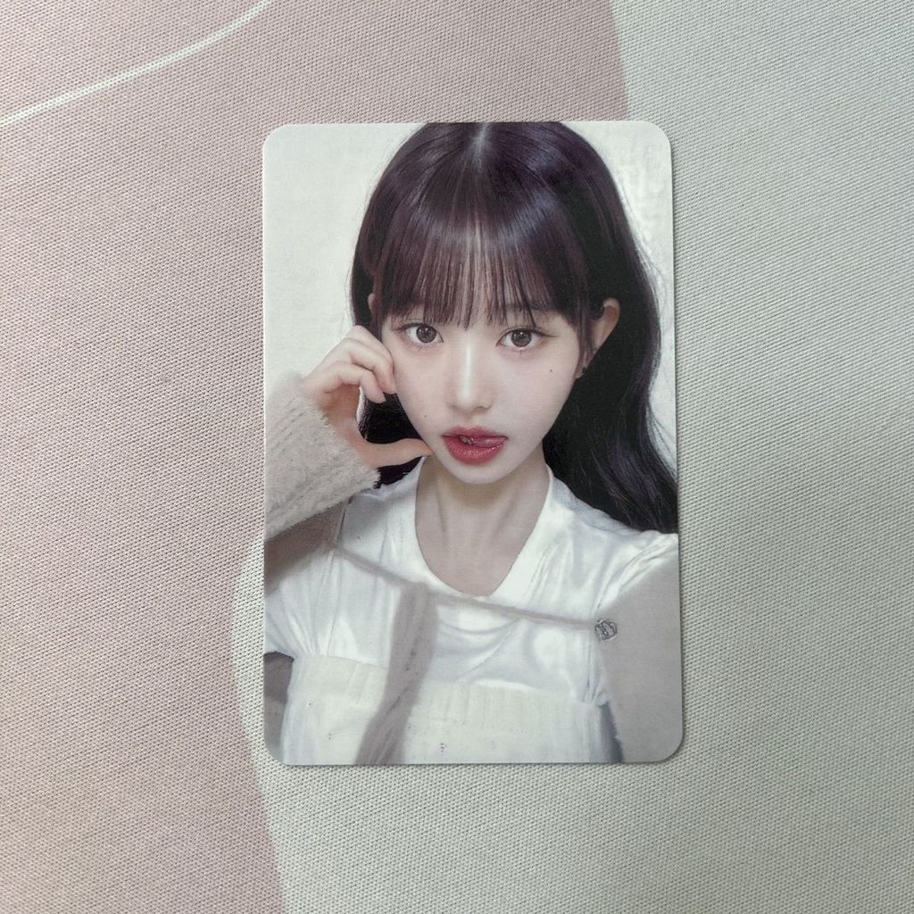 1.31 Yogurt Round Fu ive 1.31 Thẻ đặc biệt giới hạn địa điểm Fukuoka 1.31 thẻ nhỏ Yuan Ying Round tự