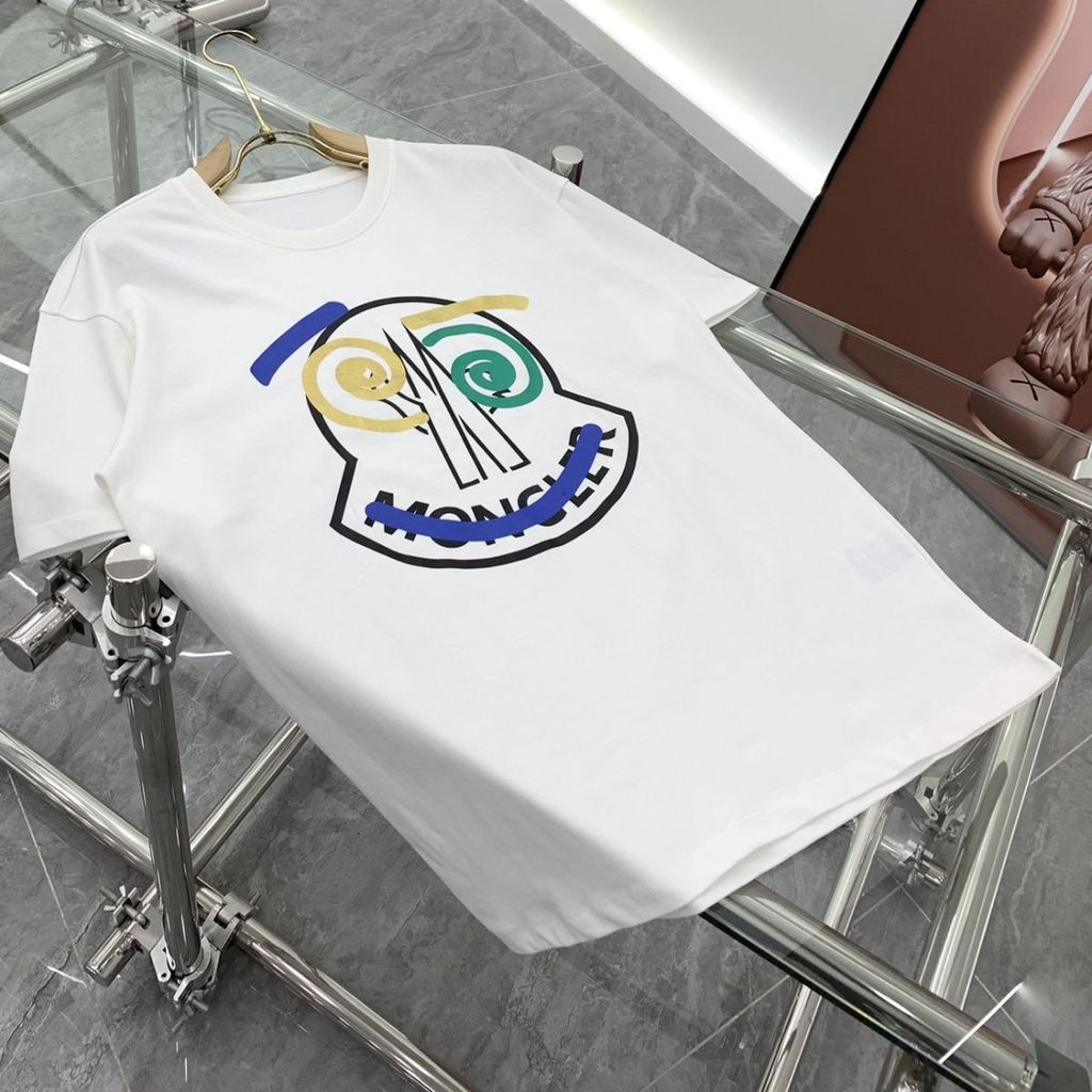 Áo Hoodie Moncler Nam Nữ Cổ Tròn Tay Ngắn Thời Trang