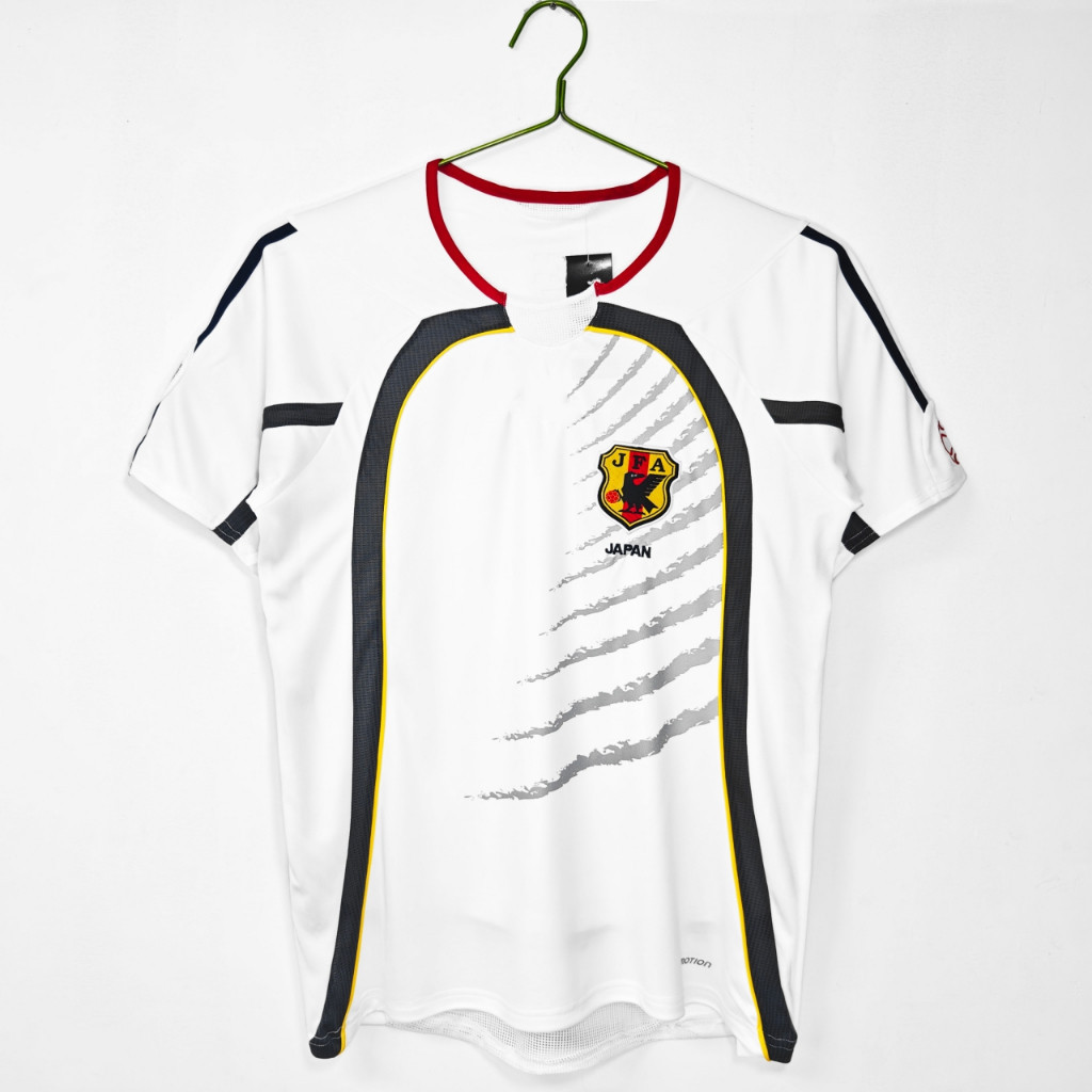 Áo bóng đá sân khách retro Nhật Bản - 2006 Nakamura/Nakata