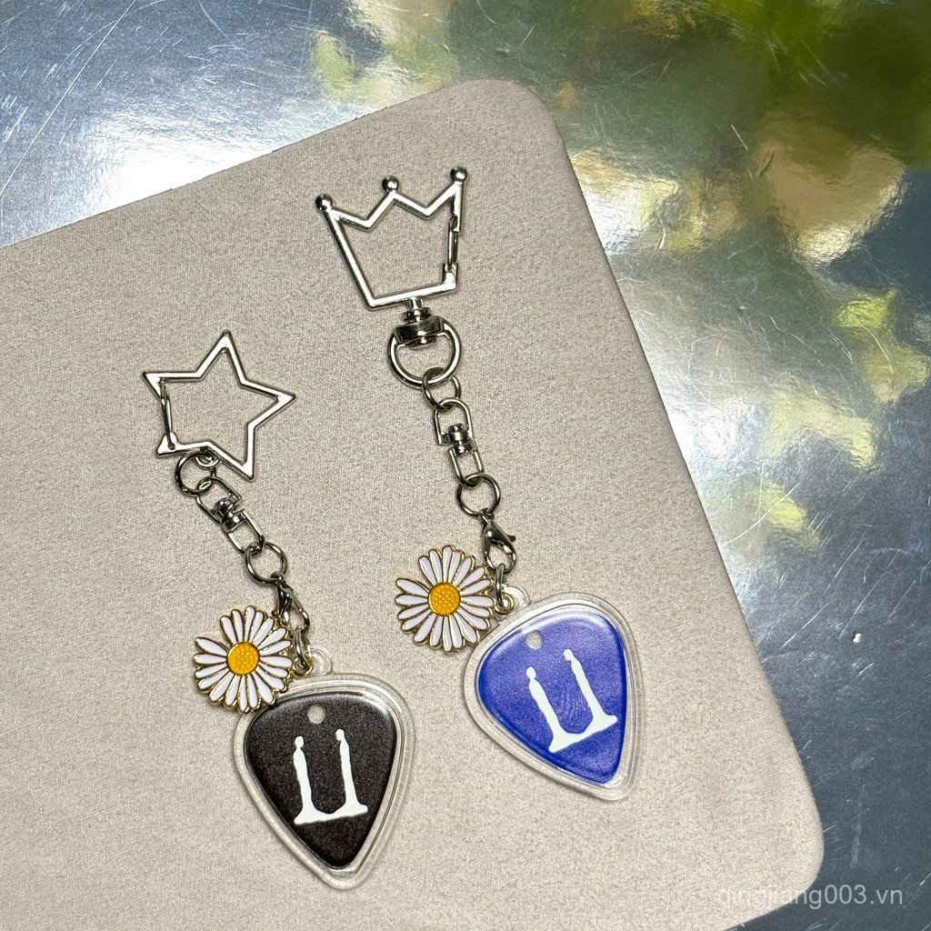 Tặng QELF GD Daisy Pick Hộp Bảo Quản Shrapnel Guitar Buổi Hòa Nhạc Vòng Cổ Móc Khóa Bộ Sưu Tập Mặt D