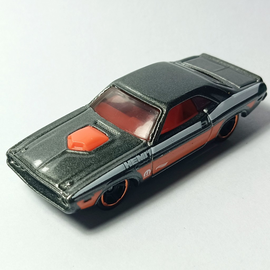 Hotwheels Hotwheels Dodge CHALLENGER HEMI CHALLENGER Bạc hiếm đặc biệt