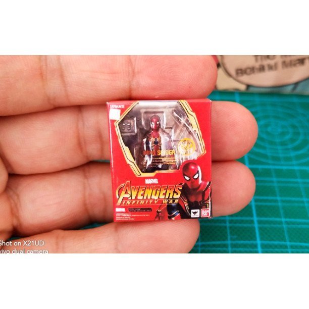 Hộp Mini Thu Nhỏ SHF Avengers 3 Iron Spiderman Mini Box Đạo Cụ Lính