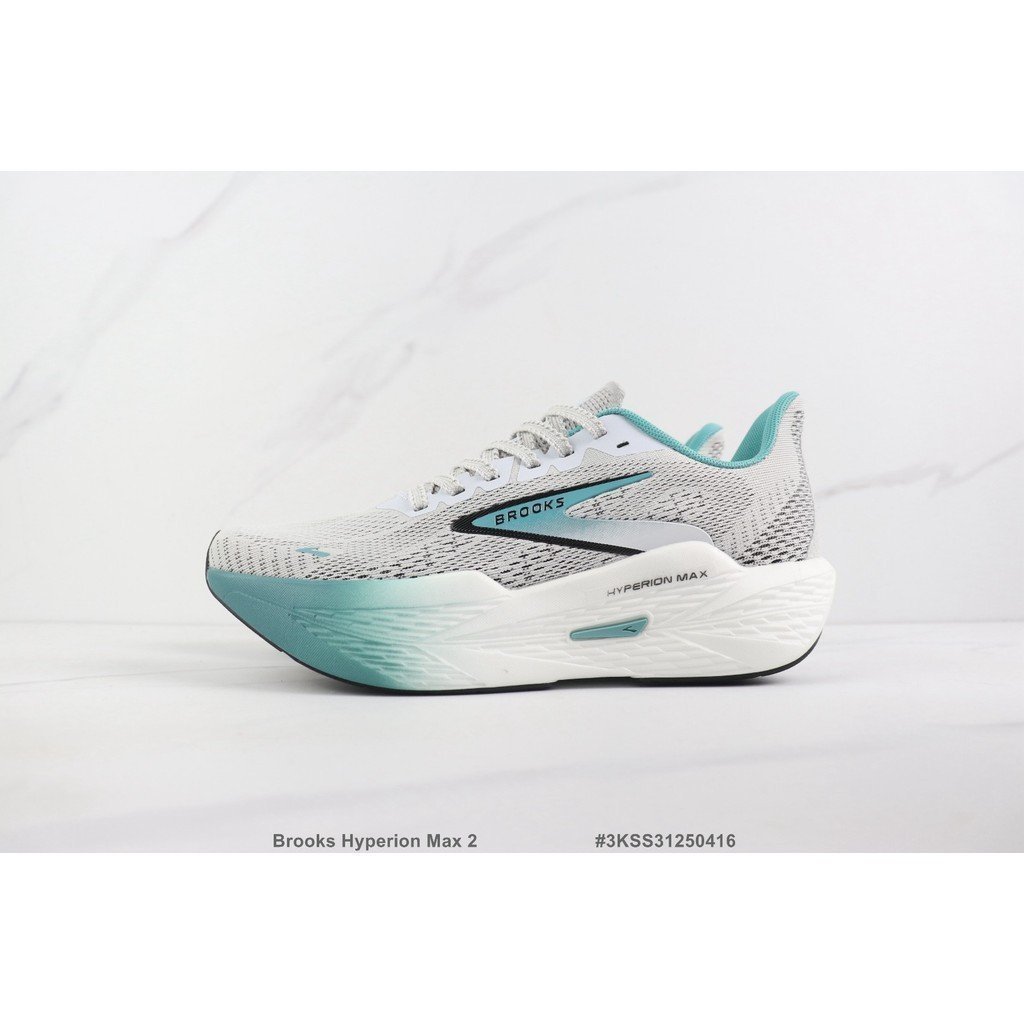 Giày chạy bộ đệm nhẹ Brooks Hyperion Max 2 Brooks
