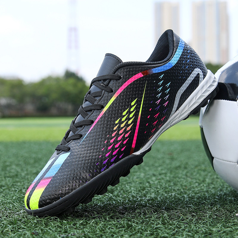 Unisex Football Shoes Lightweight Anti-Slip New Golden Boots Youth Adult Outdoor