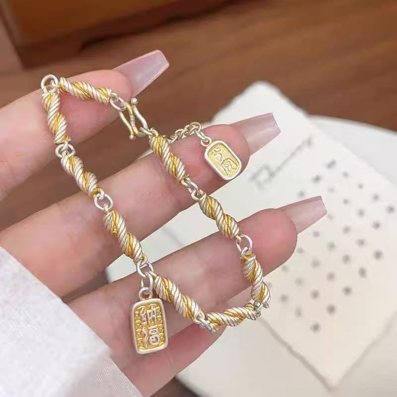 Vòng tay bạc xoắn nữ, bạc nguyên chất 9999 mang lại may mắn