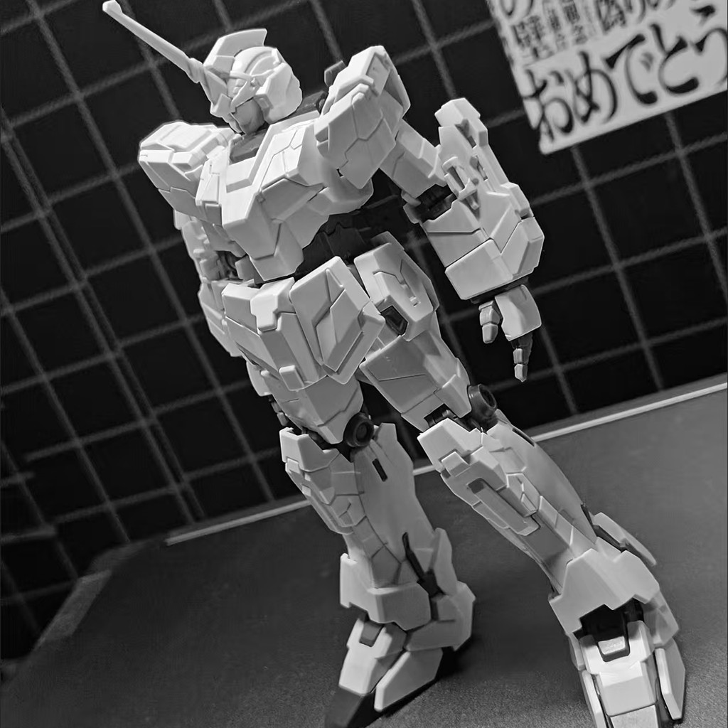 Mẫu STAR HGUC 1 / 144 101 Kỳ Lân Trắng Số 1 Chế độ kỳ lân GUNDAM GUNDAM Mô hình lắp ráp GUNDAM GUNDA