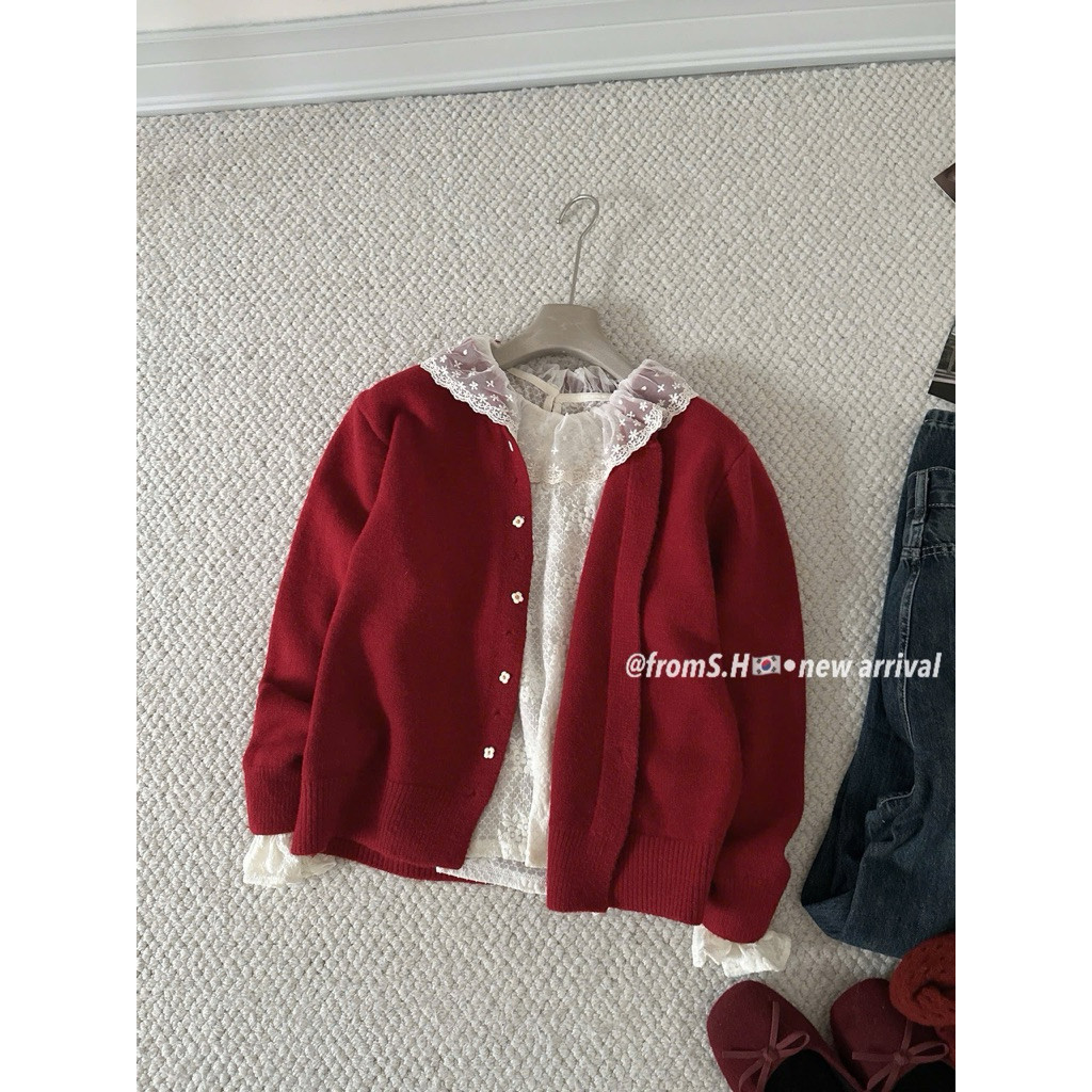 1122SH15 Áo cdg len thêu nấm  -"𝗟𝗔𝗨𝗥𝗔"áo len cdg thêu nấm cúc bọc nổi bật