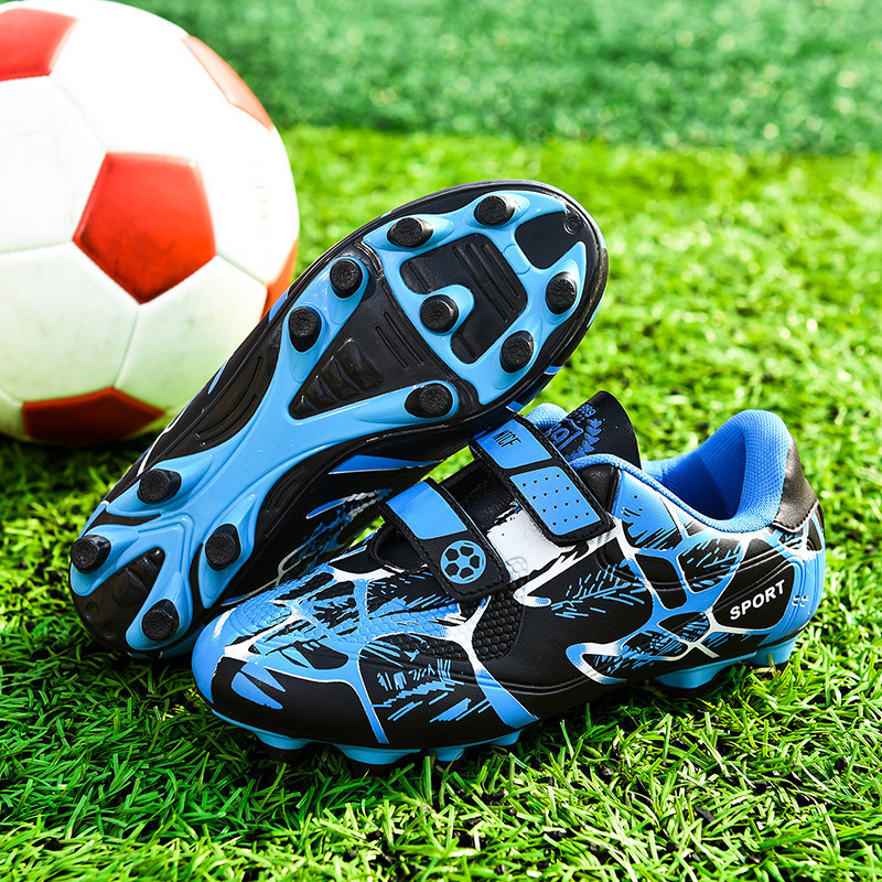Unisex football shoes lightweight and slip-resistant Children's Shoes