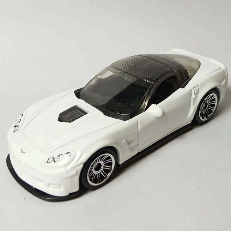 MATCHBOX MATCHBOX CORVETTE ZR1 Supercar Đặc biệt màu trắng CORVETTE ZR-1