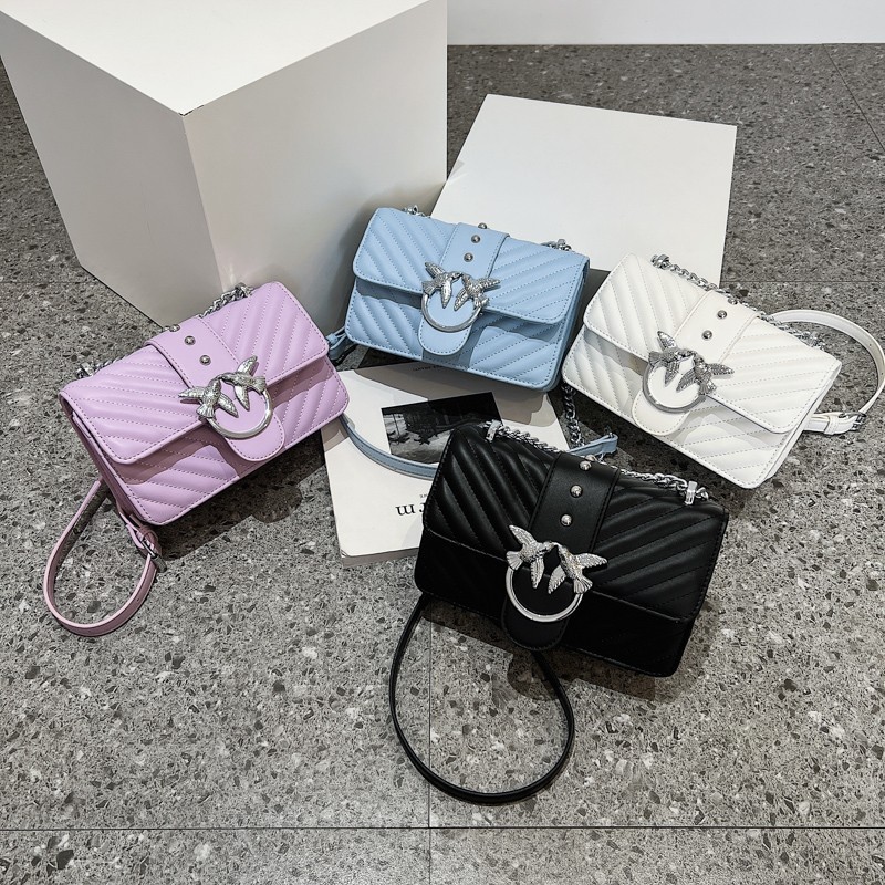 [Hàng có sẵn Vận chuyển nhanh] Túi Asuka phong cách mới Túi thêu ren thời trang Túi nuốt một vai hợp