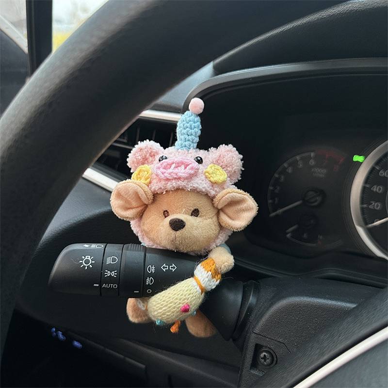[Cartoon Huai Block Decoration] Cute Pig Adzuki Beans Doll Car Interior Decorations Car Central Cont