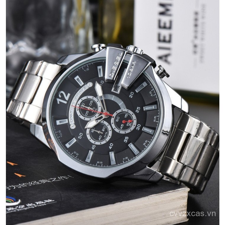 Đồng hồ nam Diesel Mặt số đa chức năng Phong trào thạch anh Dây đeo bằng thép không gỉ Đồng hồ thể t